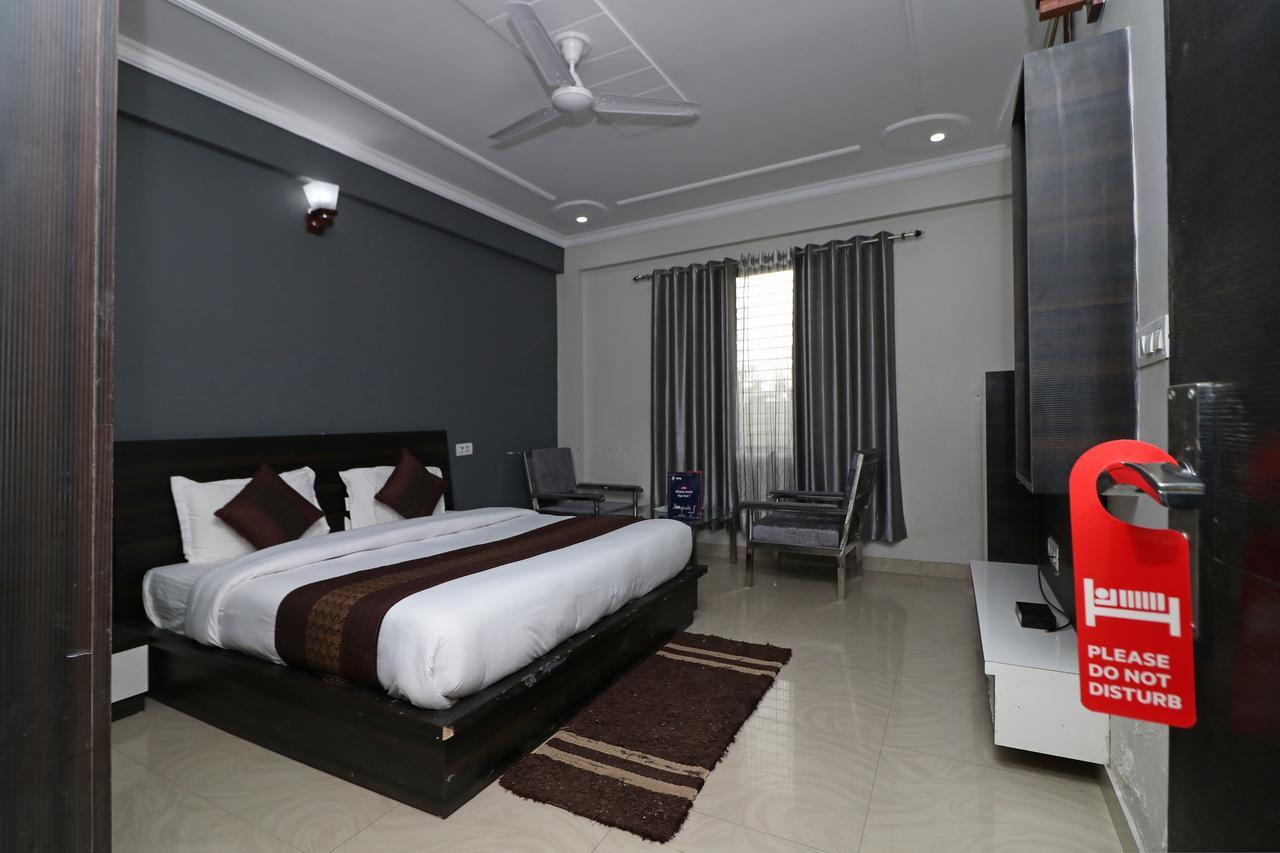 Oyo 11877 Royal Residency Hotel New Tehri Exterior photo